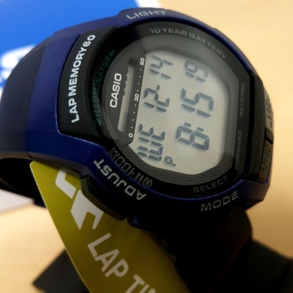 Casio Lap Timer Sports Watch - Picture 7 of 8